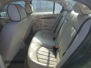 2007 Jaguar X-Type z VIN SAJWA51A17WJ20376, wystawiony jako Copart lot #52513655 z przebiegiem 162 104 mil mil oraz Tytuł czysty. Historia ofert i sprzedaży dostępna na DreamBid. Obrazek 10.