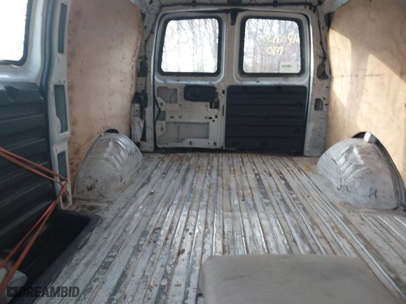 2004 Chevrolet Express Cargo Van with VIN 1GCHG35UX41177022, listed as a IAAI auction lot 41353145 with 179,227 mi miles. Bid and sale history available at carsss.com. Image 8.