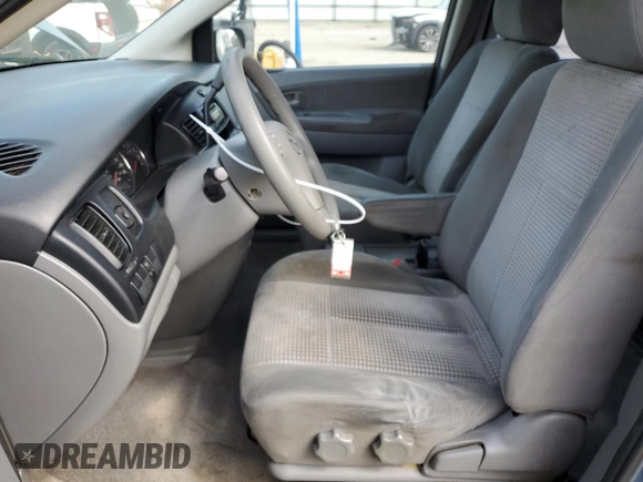 2004 Mazda MPV LX with VIN JM3LW28A540528876, listed as a Copart auction lot 50817865 with 181,506 mi miles and Salvage title. Bid and sale history available at DreamBid. Image 7.