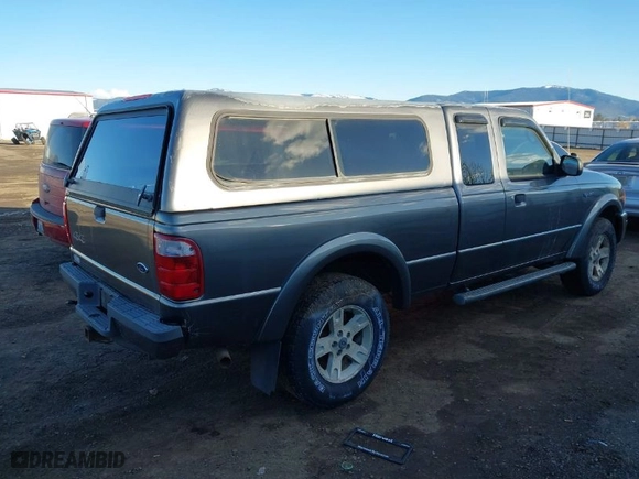 2004 Ford Ranger XL Fleet with VIN 1FTZR45E54TA13730, listed as a IAAI auction lot 41746023 with 189,661 mi miles. Bid and sale history available at carsss.com. Image 4.