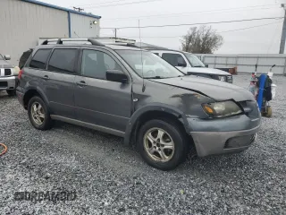 2003 Mitsubishi Outlander LS with VIN JA4LZ31G13U047500, listed as a Copart auction lot 42087365 with 244,153 mi miles and Salvage Title. Bid and sale history available at carsss.com. Image 4.
