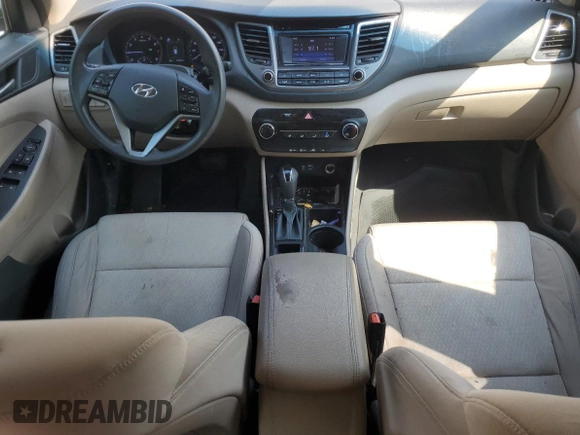 2016 Hyundai Tucson SE z VIN KM8J3CA49GU243481, wystawiony jako Copart lot #54656555 z przebiegiem 124 872 mil mil oraz Szkoda całkowita • Salvage title. Historia ofert i sprzedaży dostępna na DreamBid. Obrazek 8.