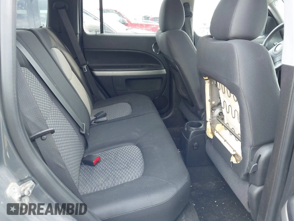 2009 Chevrolet HHR 1LT with VIN 3GNCA23BX9S569406, listed as a IAAI auction lot 41908008 with 92,671 mi miles and . Bid and sale history available at DreamBid. Image 8.
