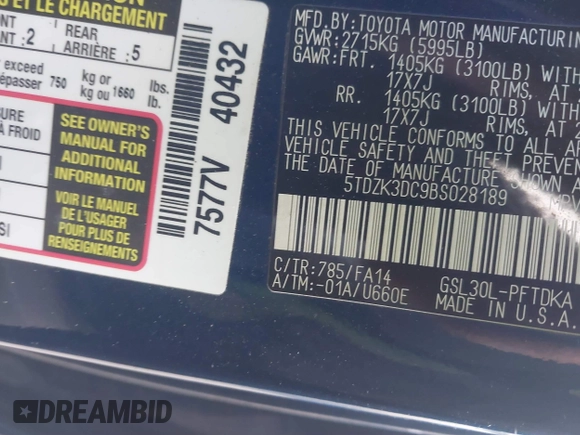 2011 Toyota Sienna with VIN 5TDZK3DC9BS028189, listed as a IAAI auction lot 41448585 with 203,181 mi miles. Bid and sale history available at carsss.com. Image 9.