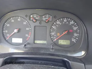 2000 Volkswagen Jetta GLS z VIN 3VWSA29M3YM047424, wystawiony jako IAAI lot #41610862 z przebiegiem 216 902 mil mil oraz . Historia ofert i sprzedaży dostępna na DreamBid. Obrazek 7.