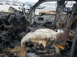 2007 Ford F-150 XLT с VIN 1FTPX14537FA55586, выставлен на аукционе Copart как лот 53273465 с пробегом Не указан миль и На запчасти • Non repairable. История ставок и продаж доступна на DreamBid. Изображение 7.