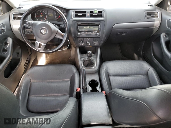 2014 Volkswagen Jetta TDI w/Premium with VIN 3VW3L7AJ7EM412700, listed as a Copart auction lot 82004544 with 157,399 mi miles and Salvage title. Bid and sale history available at DreamBid. Image 8.