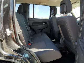 2012 Jeep Liberty Sport z VIN 1C4PJMAK2CW209468, wystawiony jako Copart lot #60091085 z przebiegiem 133 975 mil mil oraz Szkoda całkowita • Salvage title. Historia ofert i sprzedaży dostępna na DreamBid. Obrazek 10.