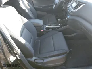 2016 Hyundai Tucson SE with VIN KM8J3CA42GU076476, listed as a IAAI auction lot 41272580 with 112,010 mi miles. Bid and sale history available at carsss.com. Image 5.