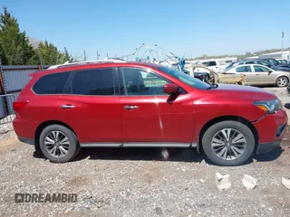 2017 Nissan Pathfinder SV z VIN 5N1DR2MN9HC682035, wystawiony jako IAAI lot #41956320 z przebiegiem 148 358 mil mil oraz . Historia ofert i sprzedaży dostępna na DreamBid. Obrazek 13.