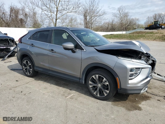 2022 Mitsubishi Eclipse Cross SE with VIN JA4ATWAA8NZ001755, listed as a Copart auction lot 50750775 with 47,675 mi miles and Salvage Title. Bid and sale history available at carsss.com. Image 4.