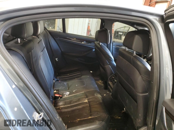 2018 BMW 5 Series 530i xDrive z VIN WBAJA7C56JWA71087, wystawiony jako Copart lot #42373605 z przebiegiem 113 635 mil mil oraz Nie do naprawy • Non repairable. Historia ofert i sprzedaży dostępna na DreamBid. Obrazek 10.