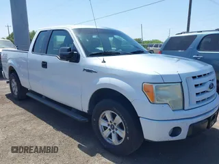 2011 Ford F-150 XL with VIN 1FTFX1CF0BFC06737, listed as a IAAI auction lot 41843092 with 191,123 mi miles. Bid and sale history available at carsss.com. Image 1.