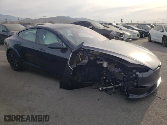 2023 Tesla Model S Plaid с VIN 5YJSA1E67PF528820, выставлен на аукционе Copart как лот 83111464 с пробегом 17 858 миль миль и Списание • Salvage title. История ставок и продаж доступна на DreamBid. Изображение 4.