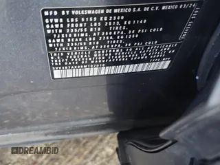 2024 Volkswagen Tiguan SE с VIN 3VV3B7AX0RM107010, выставлен на аукционе IAAI как лот 42889810 с пробегом 22 903 миль миль и . История ставок и продаж доступна на DreamBid. Изображение 3.