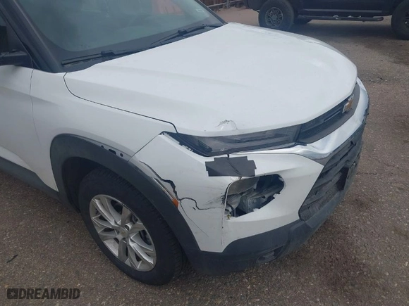 2023 Chevrolet TrailBlazer LS with VIN KL79MNSL4PB051724, listed as a IAAI auction lot 41827970 with 30,643 mi miles. Bid and sale history available at carsss.com. Image 6.