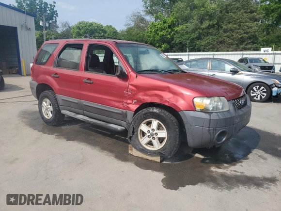 2007 Ford Escape XLS with VIN 1FMYU92ZX7KB69167, listed as a Copart auction lot 59600185 with 162,442 mi miles and Salvage title. Bid and sale history available at DreamBid. Image 4.