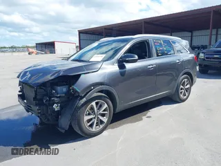 2019 Kia Sorento EX V6 with VIN 5XYPH4A55KG457294, listed as a IAAI auction lot 41641756 with 104,388 mi miles. Bid and sale history available at carsss.com. Image 2.