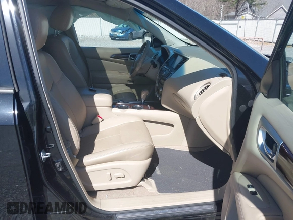2015 Nissan Pathfinder SL with VIN 5N1AR2MM2FC618166, listed as a IAAI auction lot 41827244 with 60,505 mi miles and . Bid and sale history available at DreamBid. Image 5.