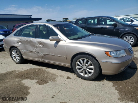 2008 Hyundai Azera Limited with VIN KMHFC46F58A288605, listed as a Copart auction lot 50295685 with 163,023 mi miles and Non Repairable. Bid and sale history available at carsss.com. Image 4.