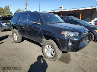 2022 Toyota 4Runner SR5 Premium with VIN JTENU5JRXN5992514, listed as a Copart auction lot 46811285 with 59,763 mi miles and Salvage Title. Bid and sale history available at carsss.com. Image 4.