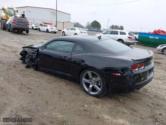 2011 Chevrolet Camaro 1LT with VIN 2G1FB1ED3B9197687, listed as a IAAI auction lot 41618943 with 139143 miles. Bid and sale history available at carsss.com. Image 3.