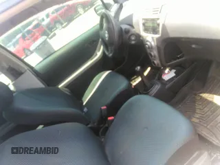 2007 Toyota Yaris с VIN JTDJT923975125938, выставлен на аукционе IAAI как лот 42447840 с пробегом Не указан миль и . История ставок и продаж доступна на DreamBid. Изображение 5.