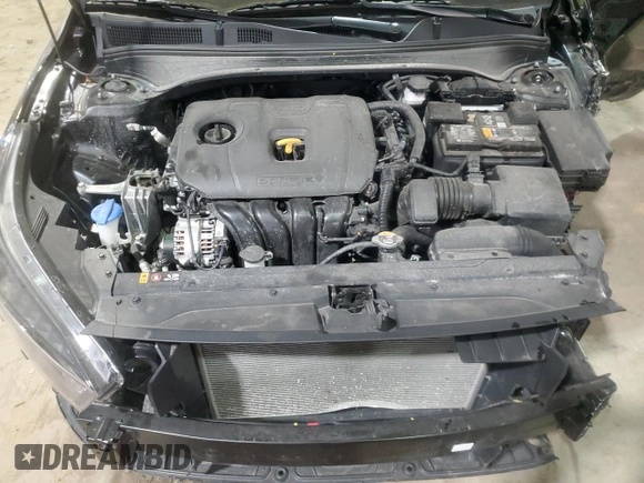 2024 Kia Forte LXS with VIN 3KPF24ADXRE811872, listed as a Copart auction lot 87676405 with 22,154 mi miles and Non Repairable. Bid and sale history available at carsss.com. Image 11.