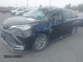 2022 Toyota Sienna XLE z VIN 5TDYRKEC8NS123217, wystawiony jako IAAI lot #42224483 z przebiegiem 73 802 mil mil oraz . Historia ofert i sprzedaży dostępna na DreamBid. Obrazek 17.