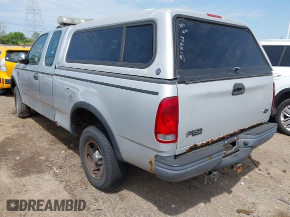 2002 Ford F-150 XL с VIN 1FTRX18L52NB18963, выставлен на аукционе IAAI как лот 42042014 с пробегом 229 262 миль миль и . История ставок и продаж доступна на DreamBid. Изображение 3.