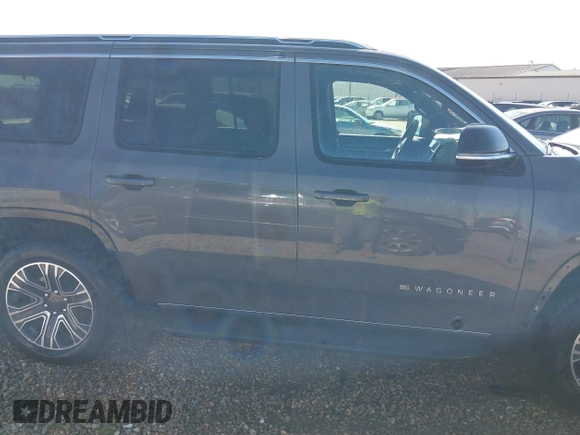 2024 Jeep Wagoneer Series II с VIN 1C4SJUBP5RS126444, выставлен на аукционе IAAI как лот 41735207 с пробегом 43 102 миль миль и . История ставок и продаж доступна на DreamBid. Изображение 13.