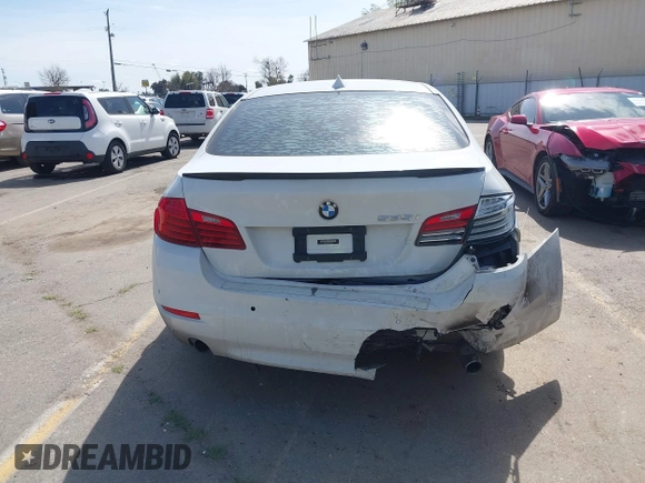 2015 BMW 5 Series 535i with VIN WBA5B1C58FG128061, listed as a IAAI auction lot 41838117 with 97,131 mi miles and . Bid and sale history available at carsss.com. Image 16.