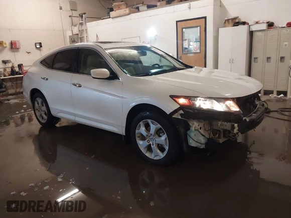 2012 Honda Crosstour EX-L with VIN 5J6TF2H57CL010853, listed as a IAAI auction lot 41507030 with 111,024 mi miles. Bid and sale history available at carsss.com. Image 1.