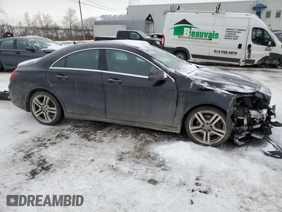 2018 Mercedes-Benz CLA 250 z VIN WDDSJ4GB4JN592629, wystawiony jako Copart lot #44162995 z przebiegiem 105 024 mil mil oraz Szkoda całkowita • Salvage title. Historia ofert i sprzedaży dostępna na DreamBid. Obrazek 4.