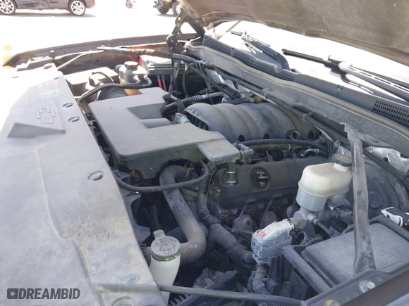 2015 Chevrolet Silverado 1500 LT with VIN 3GCUKREC8FG510992, listed as a IAAI auction lot 41966354 with 176,347 mi miles. Bid and sale history available at carsss.com. Image 10.