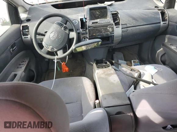 2006 Toyota Prius with VIN JTDKB20U463190992, listed as a Copart auction lot 54944395 with 272,878 mi miles and Salvage Title. Bid and sale history available at DreamBid. Image 8.