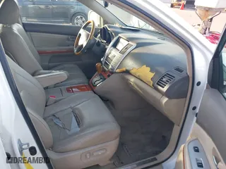 2004 Lexus RX 330 with VIN JTJHA31U640036412, listed as a IAAI auction lot 41895734 with 253,910 mi miles. Bid and sale history available at carsss.com. Image 5.
