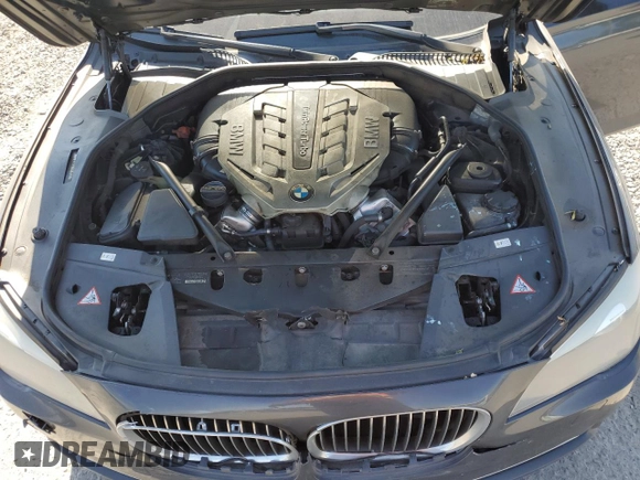 2011 BMW 7 Series 750Li xDrive with VIN WBAKC8C52BC432349, listed as a Copart auction lot 56072525 with 133,073 mi miles and Salvage title. Bid and sale history available at DreamBid. Image 11.