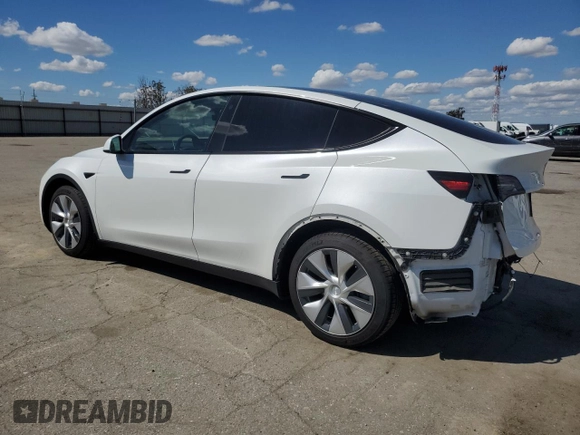 2021 Tesla Model Y Long Range z VIN 5YJYGAEE4MF267156, wystawiony jako Copart lot #50634185 z przebiegiem 72 850 mil mil oraz Szkoda całkowita • Salvage title. Historia ofert i sprzedaży dostępna na DreamBid. Obrazek 2.