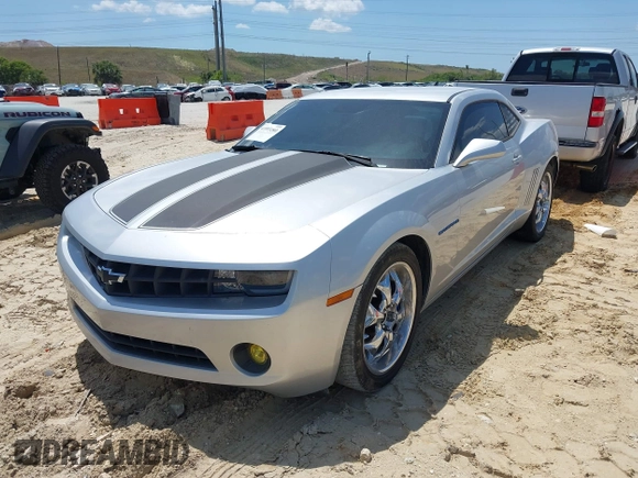2011 Chevrolet Camaro 2LS с VIN 2G1FA1ED1B9113515, выставлен на аукционе IAAI как лот 41993280 с пробегом 96 519 миль миль и . История ставок и продаж доступна на DreamBid. Изображение 17.