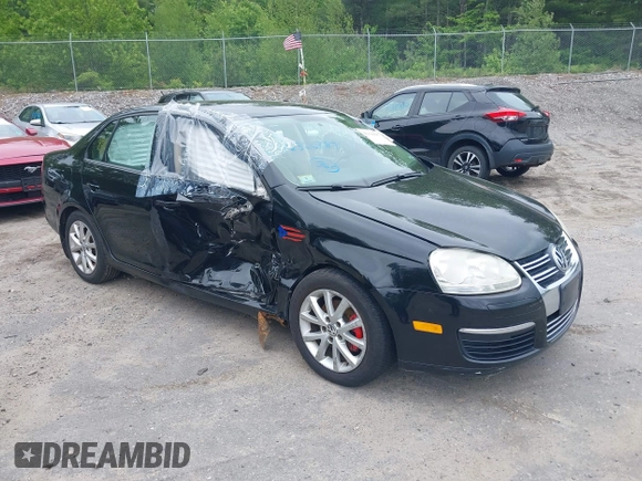 2010 Volkswagen Jetta Limited Edition with VIN 3VWRZ7AJXAM161335, listed as a IAAI auction lot 42326387 with 111,967 mi miles and . Bid and sale history available at DreamBid. Image 1.
