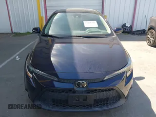2022 Toyota Corolla LE with VIN 5YFEPMAE0NP320936, listed as a IAAI auction lot 42010316 with 21,686 mi miles. Bid and sale history available at carsss.com. Image 12.