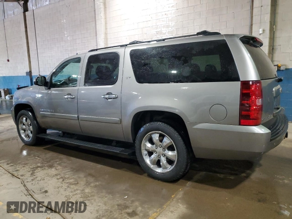 2007 Chevrolet Suburban LTZ with VIN 3GNFK16Y47G309457, listed as a Copart auction lot 88775185 with 185,056 mi miles and Clean Title. Bid and sale history available at DreamBid. Image 2.