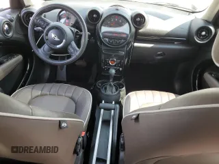 2015 MINI Countryman with VIN WMWZB3C55FWR46334, listed as a Copart auction lot 55421795 with 33,135 mi miles and Salvage Title. Bid and sale history available at DreamBid. Image 8.