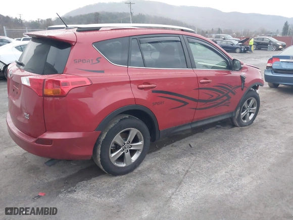2015 Toyota RAV4 XLE with VIN JTMRFREV6FD124533, listed as a IAAI auction lot 41132398 with 135,701 mi miles. Bid and sale history available at carsss.com. Image 4.
