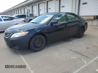 2010 Toyota Camry z VIN 4T1BF3EK1AU008763, wystawiony jako Copart lot #55027455 z przebiegiem 190 166 mil mil oraz Szkoda całkowita • Salvage title. Historia ofert i sprzedaży dostępna na DreamBid. Obrazek 1.