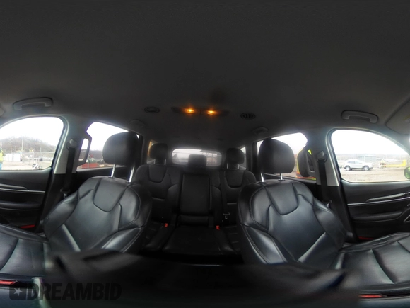 2020 Kia Telluride LX z VIN 5XYP2DHC7LG048995, wystawiony jako IAAI lot #41921321 z przebiegiem 72 914 mil mil oraz . Historia ofert i sprzedaży dostępna na DreamBid. Obrazek 18.