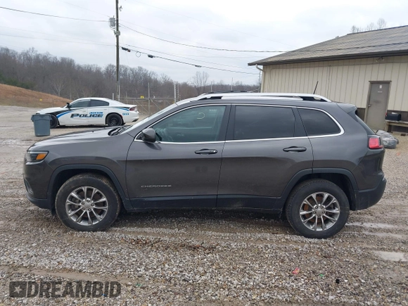 2019 Jeep Cherokee Latitude Plus with VIN 1C4PJMLB0KD191740, listed as a IAAI auction lot 41585682 with 91,755 mi miles. Bid and sale history available at carsss.com. Image 13.