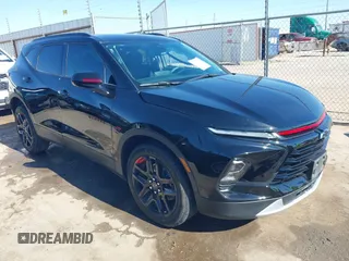 2024 Chevrolet Blazer LT z VIN 3GNKBCR4XRS203887, wystawiony jako IAAI lot #41405507 z przebiegiem 20 896 mil mil oraz . Historia ofert i sprzedaży dostępna na DreamBid. Obrazek 1.
