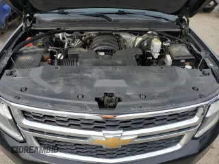 2015 Chevrolet Tahoe LT z VIN 1GNSKBKC8FR102132, wystawiony jako Copart lot #52528575 z przebiegiem 210 201 mil mil oraz Szkoda całkowita • Salvage title. Historia ofert i sprzedaży dostępna na DreamBid. Obrazek 12.